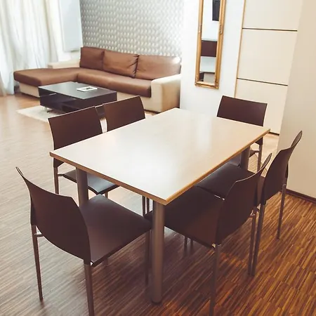 Apartment C.309